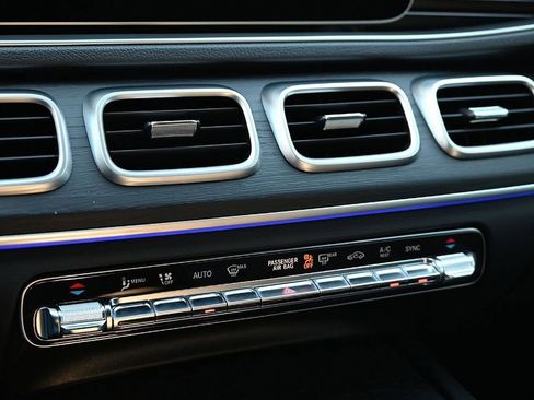 Certified 2023 Mercedes-Benz GLE 450 4MATIC image 24