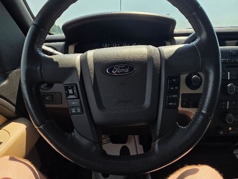Used 2011 Ford F150 XLT w/ XLT Convenience Pkg AWD/4WD image 17