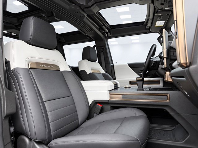 Used 2025 GMC Hummer EV 2X AWD/4WD image 23