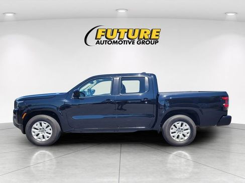 Certified 2023 Nissan Frontier SV RWD image 6