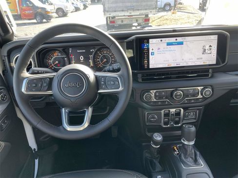 New 2026 Jeep Wrangler Unlimited Sahara image 11