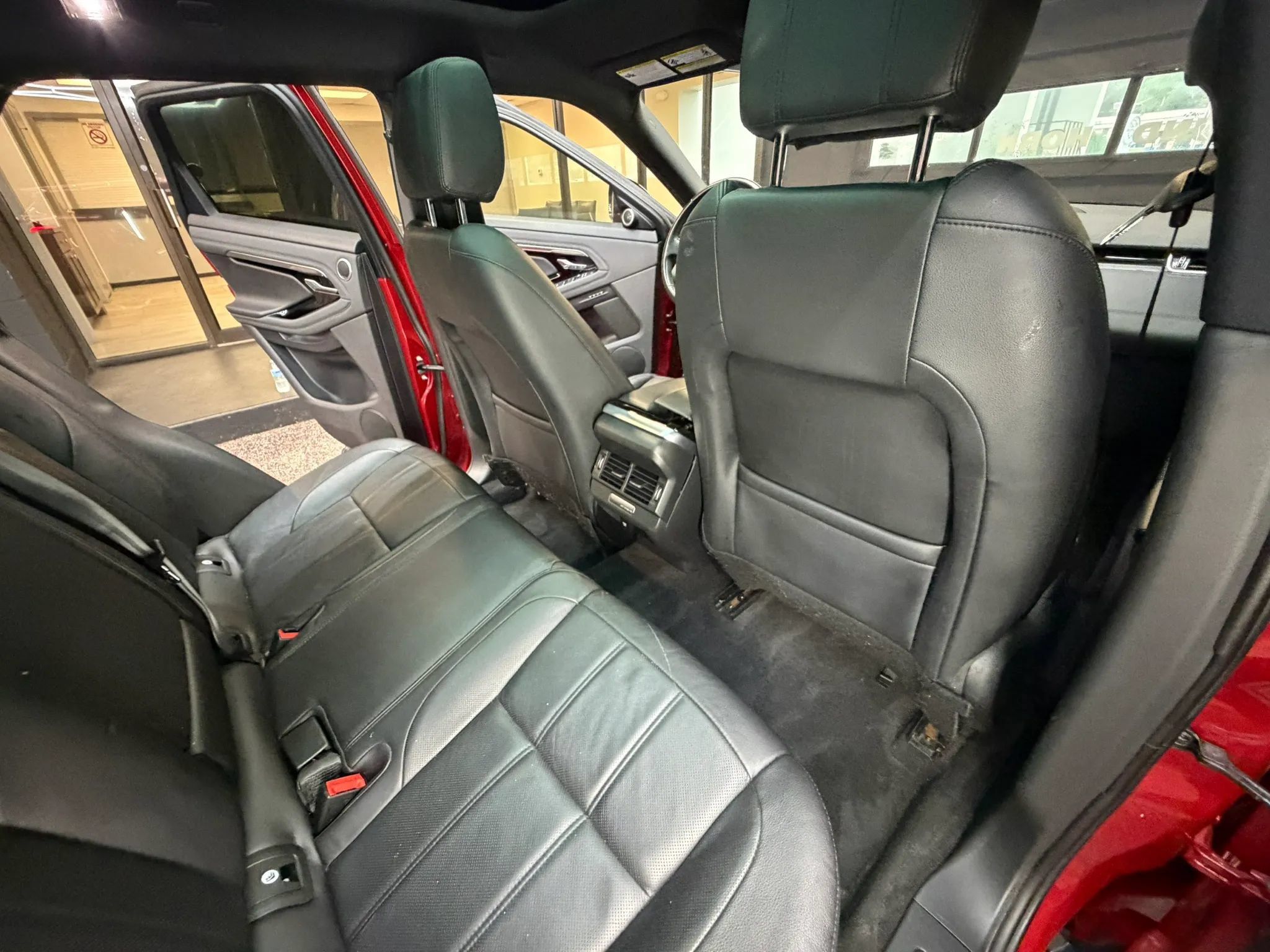 Used 2020 Land Rover Range Rover Evoque SE AWD/4WD image 33