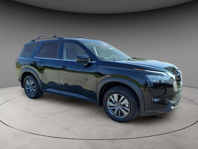 Certified 2025 Nissan Pathfinder SV FWD image 6
