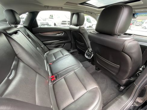 Used 2016 Cadillac XTS Premium AWD/4WD image 24