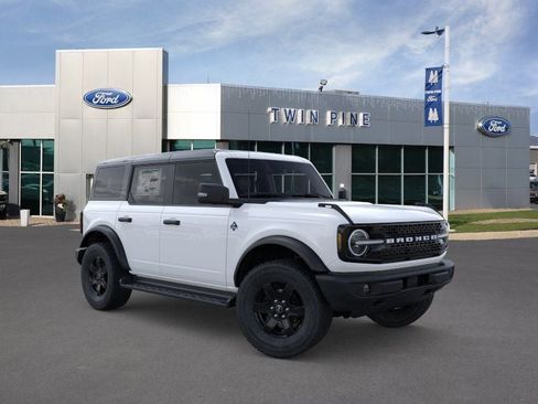 New 2025 Ford Bronco Outer Banks AWD/4WD image 7