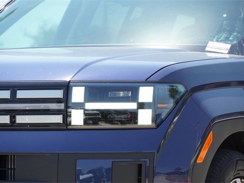 Used 2025 Hyundai Santa Fe SEL image 4