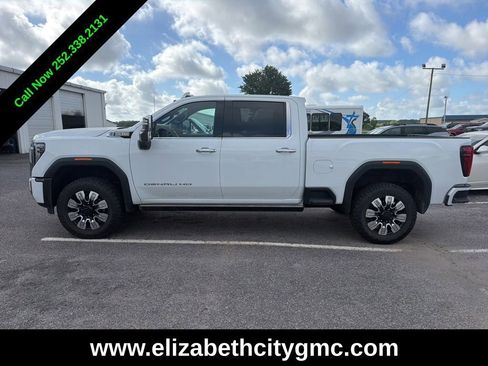 Used 2025 GMC Sierra 2500 Denali w/ Technology Package AWD/4WD image 6