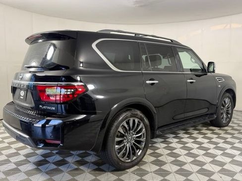 Used 2022 Nissan Armada Platinum w/ Captain's Chairs Package RWD image 8