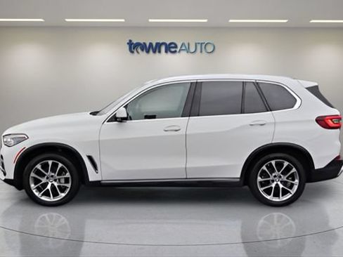 Used 2022 BMW X5 xDrive40i w/ Executive Package AWD/4WD image 2