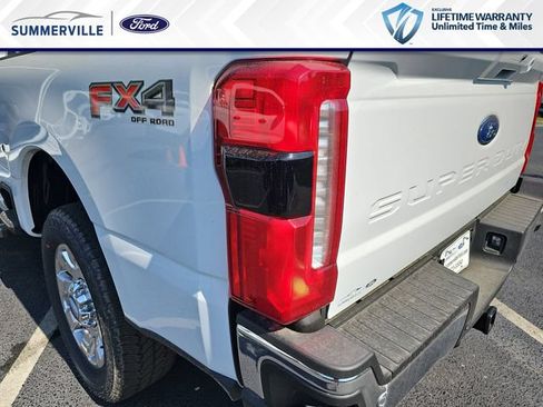 New 2026 Ford F250 Lariat w/ FX4 Off-Road Package AWD/4WD image 35