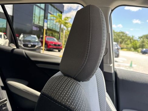 Used 2024 Subaru Outback Premium AWD/4WD image 20