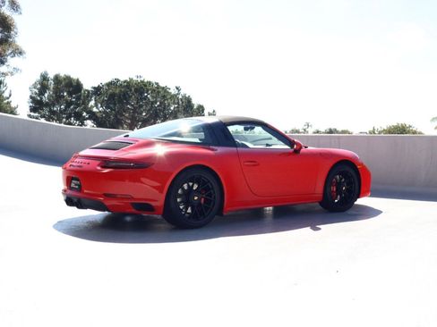 Certified 2018 Porsche 911 Targa 4 GTS image 8