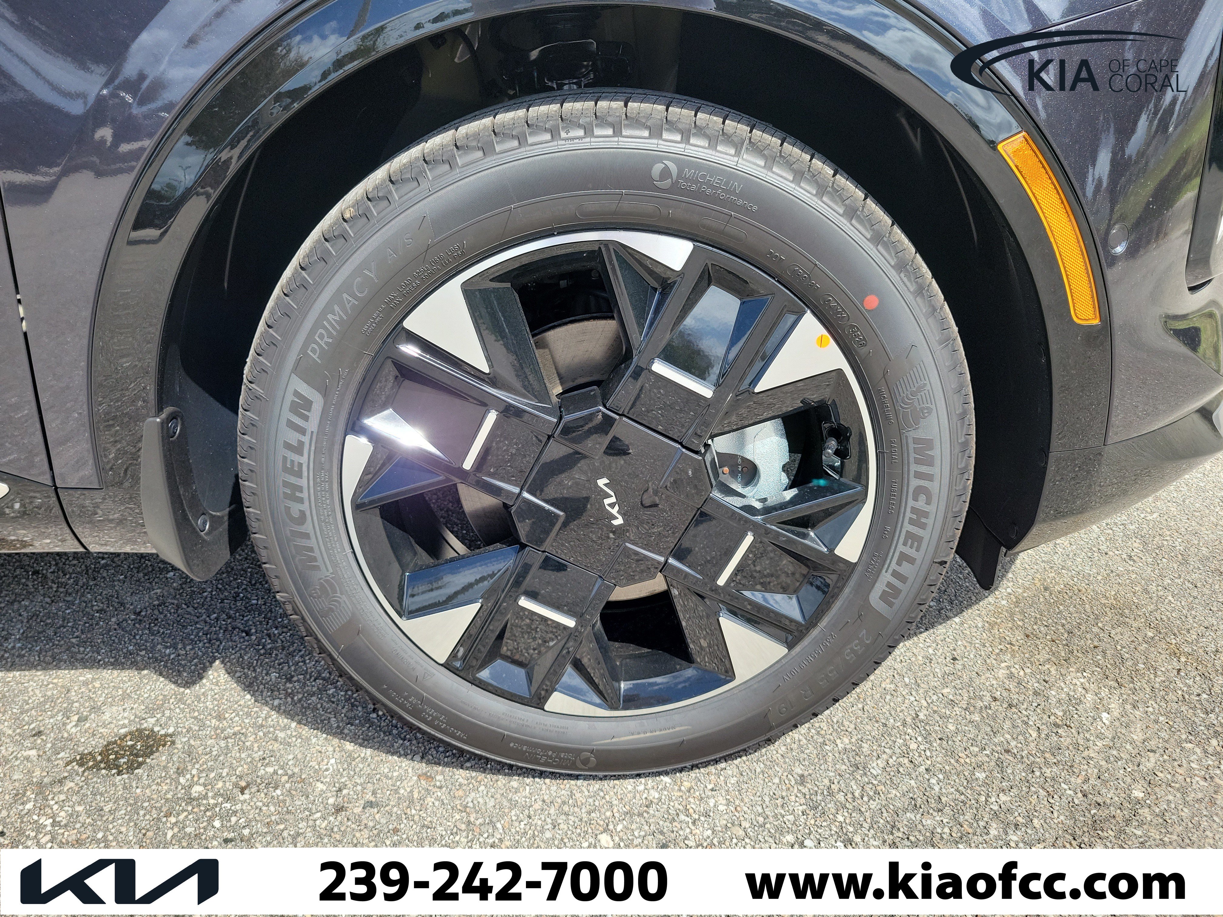 New 2027 Kia Sportage SX FWD image 7