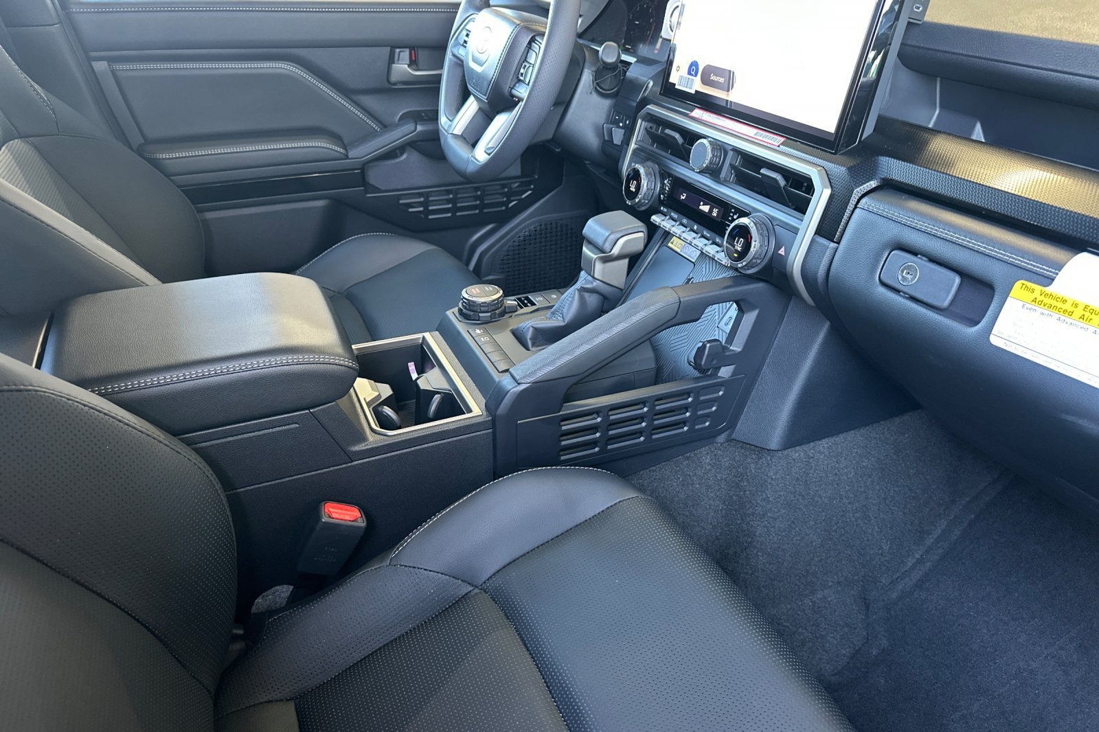New 2026 Toyota 4Runner Limited w/ Tow Technology Package AWD/4WD image 17