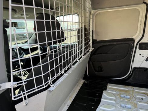 Used 2021 RAM ProMaster City Tradesman image 25