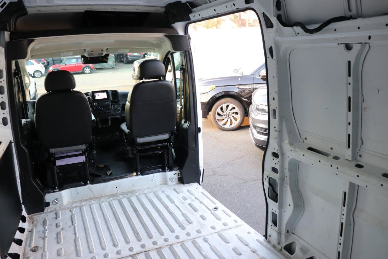 Used 2025 RAM ProMaster 2500 w/ Convenience Group FWD image 19