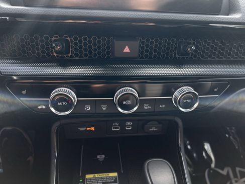 Certified 2025 Honda CR-V Sport Touring image 17