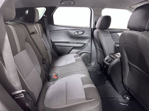 Used 2025 Chevrolet Blazer LT AWD/4WD image 28