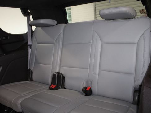Used 2021 Chevrolet Tahoe LT RWD image 19