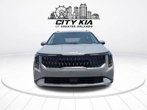 New 2026 Kia Carnival EX FWD image 3