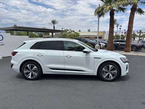 Used 2024 Audi Q8 e-tron Premium Plus w/ Premium Plus Package AWD/4WD image 4