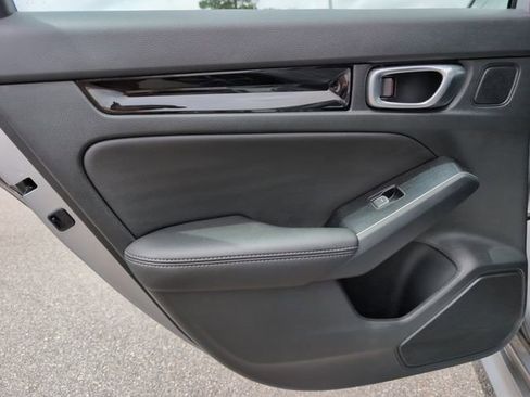 Certified 2023 Honda Civic Touring image 30