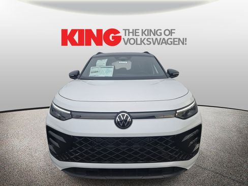 New 2026 Volkswagen Tiguan SE R-Line AWD/4WD image 9