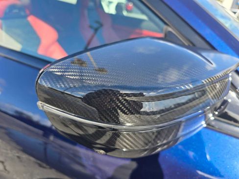 Used 2022 BMW M4 Coupe w/ M Carbon Exterior Package image 10