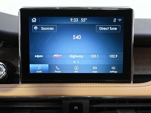 Certified 2020 Lincoln Corsair Reserve w/ Equipment Group 202A image 28