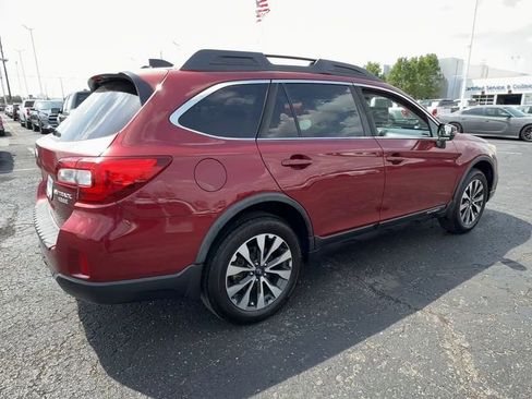 Used 2017 Subaru Outback 2.5i Limited AWD/4WD image 8