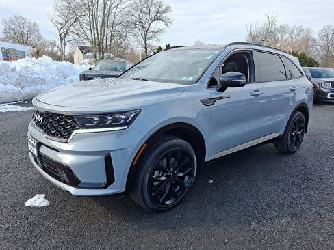 Used 2022 Kia Sorento SX image 4