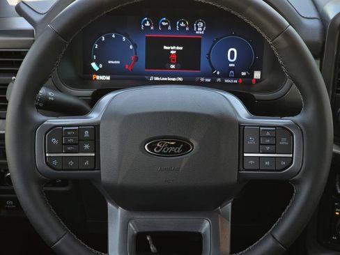 Used 2026 Ford F150 Lariat AWD/4WD image 39