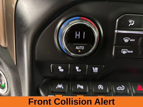 Used 2020 Chevrolet Silverado 1500 High Country w/ Technology Package image 20