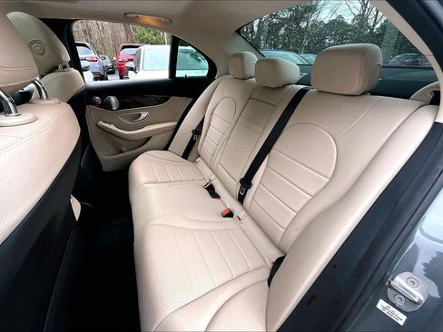 Used 2019 Mercedes-Benz C 300 Sedan image 20