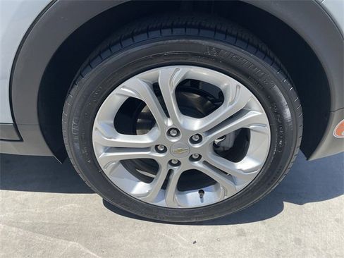 Used 2019 Chevrolet Bolt LT image 31