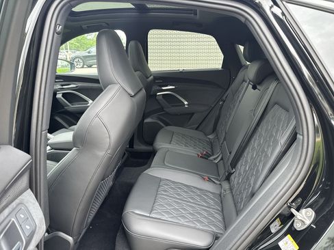 New 2026 Audi SQ5 Premium Plus AWD/4WD image 21