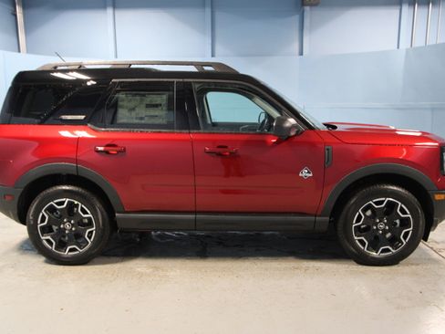 New 2025 Ford Bronco Sport Outer Banks w/ Outer Banks Tech Package+ image 32