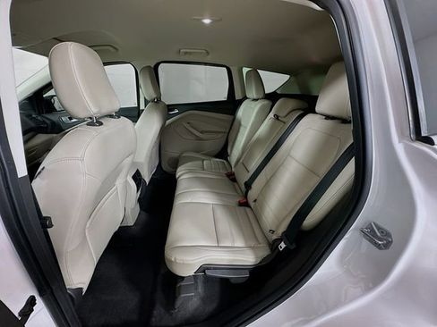 Used 2019 Ford Escape SEL image 23