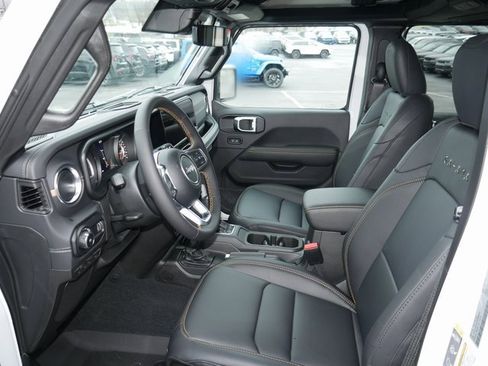 Used 2024 Jeep Wrangler Sahara w/ Technology Group image 2