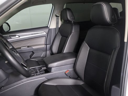 Used 2023 Volkswagen Atlas SE w/ Panoramic Sunroof Package AWD/4WD image 30