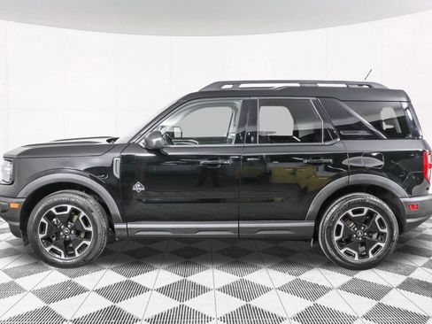 Used 2023 Ford Bronco Sport Outer Banks w/ Tech Package image 19