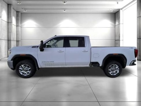 Used 2023 GMC Sierra 2500 SLE image 4