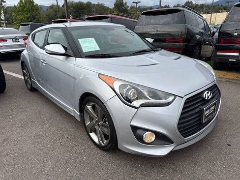 Used 2014 Hyundai Veloster Turbo image 8