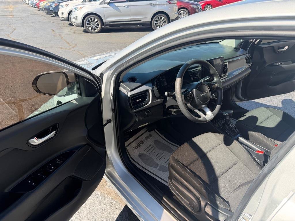 Used 2023 Kia Rio LX FWD image 11