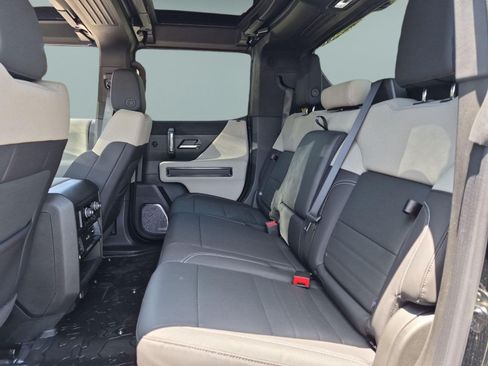 New 2026 GMC Hummer EV 4x4 Crew Cab image 24