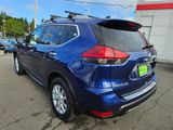 Used 2017 Nissan Rogue SV w/ SV Premium Package image 5