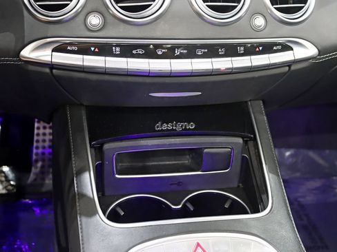 Used 2020 Mercedes-Benz S 560 Cabriolet image 27