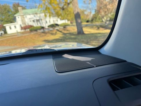 Used 2019 Toyota 4Runner SR5 image 39