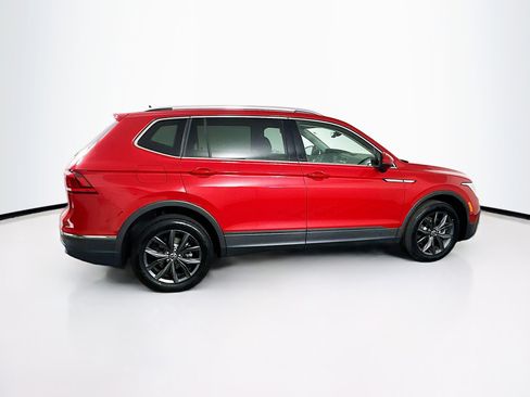 Used 2022 Volkswagen Tiguan SE image 10