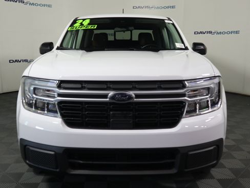 Used 2024 Ford Maverick Lariat FWD image 12